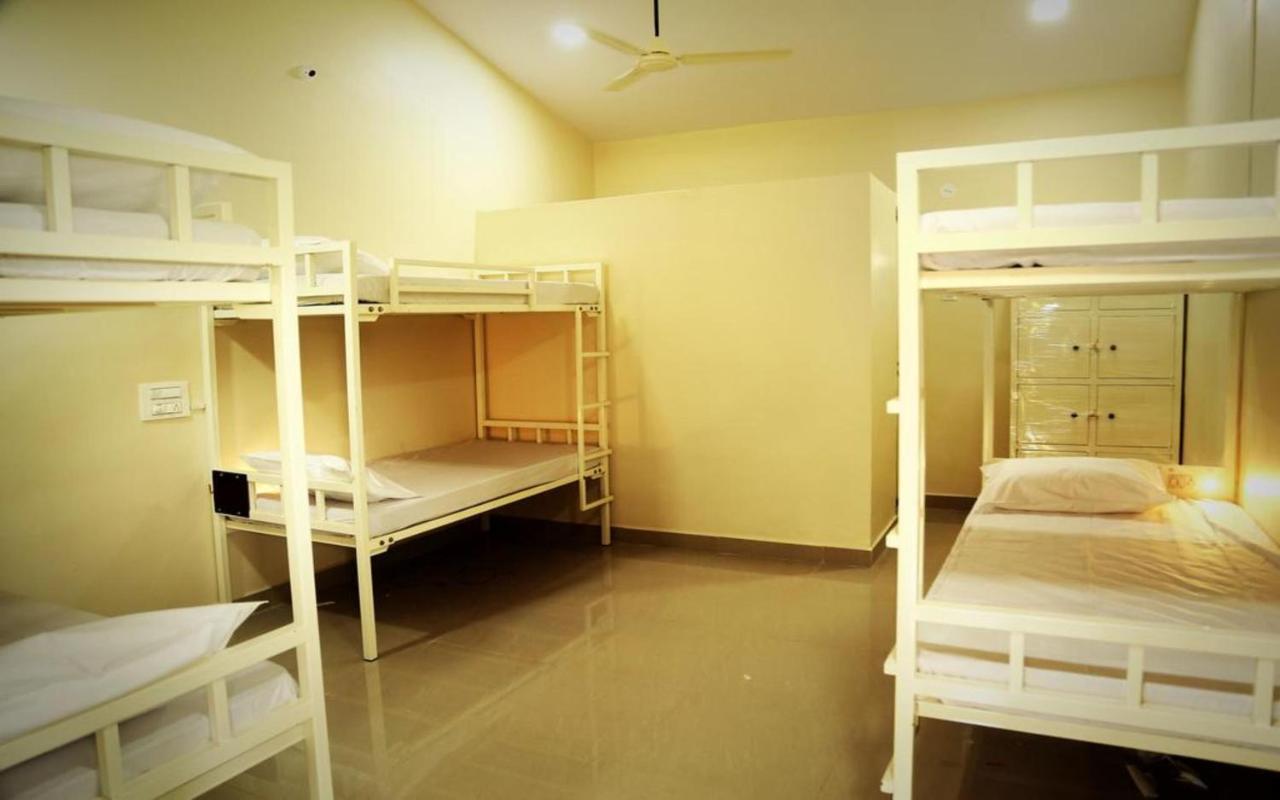 Hotel Megha Resort ハンピ エクステリア 写真